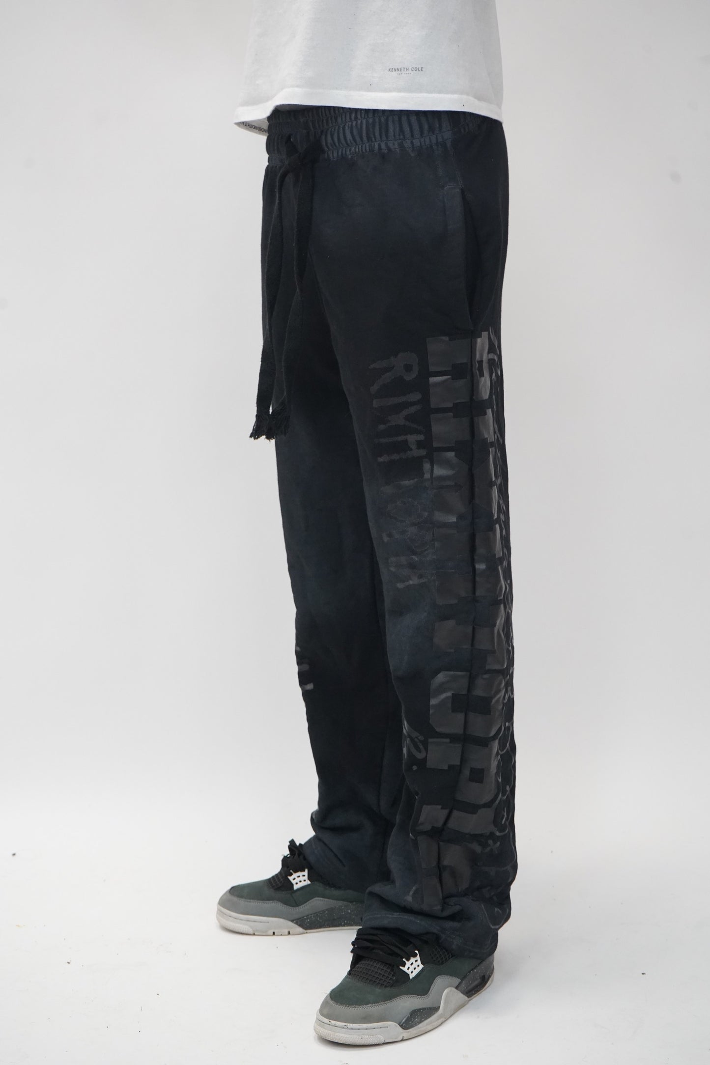 Graffiti pants